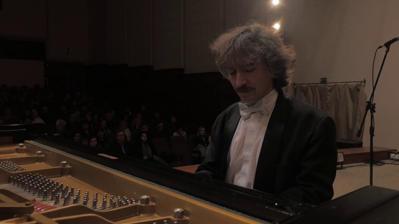 Evgeni Mikhailov plays 4 Pièces fugitives Op. 15 by Clara Schumann ...