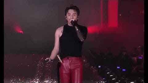 Sơn Tùng M-TP cực cháy tại Phố đi bộ Nguyễn Huệ - TP. HCM đêm qua | Nguyễn Đức Cả