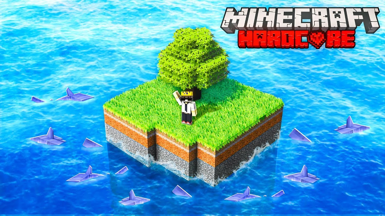 I Spent 100 DAYS on a SMALLEST ISLAND in HARDCORE MINECRAFT