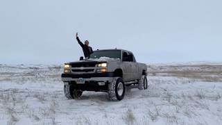 Redneck Gets his 600hp Duramax Stuck