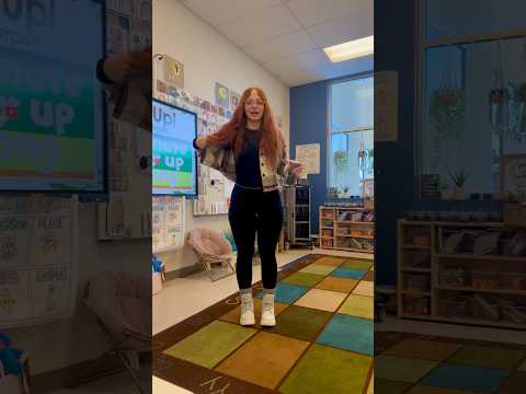 storytime with one of my kindergarteners this morning 🤣💛 #teacher #kindergarten #teacherlife