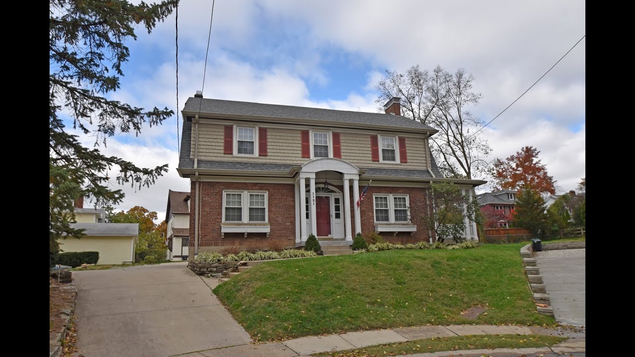 1121 McLaughlin Pl Mt Lookout, OH | MLS# 1559736 | www.comey.com