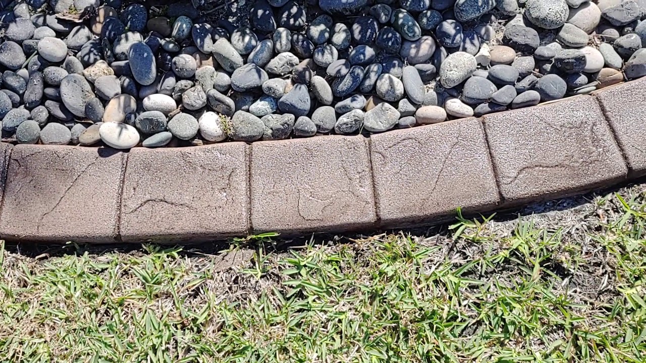 The Maddie Style Landscape Edging in Cape Coral and Fort Myers FL