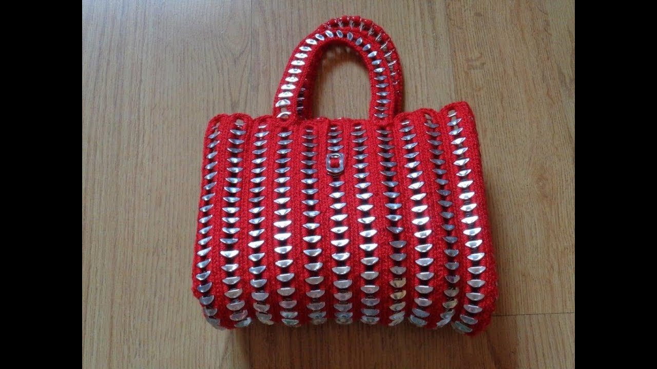 Bolso rojo con anillas de lata - YouTube