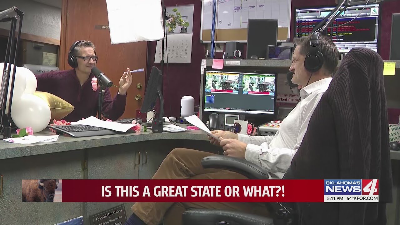 Twin talk radio hosts in Elk City mark 2 decades on the air