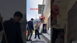 Watch out! She finally showed her real Kung Fu power!#Chinese Kung Fu#funny #comedy #kungfu
