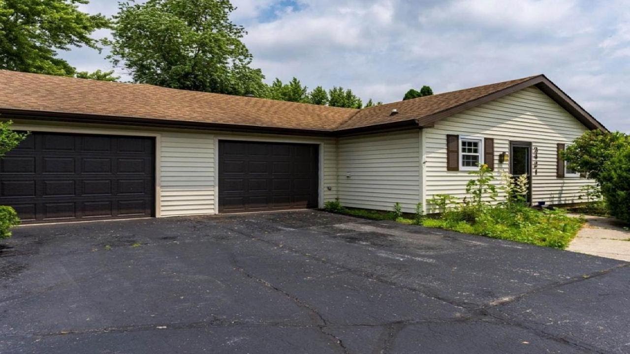 3421 Kendale Drive, Fort Wayne, IN Presented by Johnson. YouTube