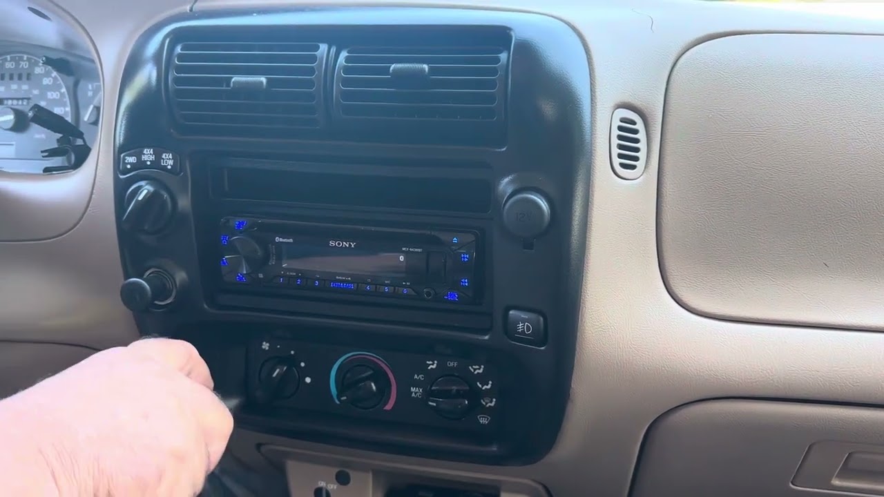 2002 Ford Ranger 4-wheel drive video