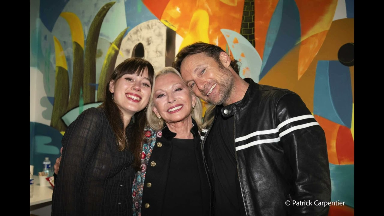 Chris & Sarenne Stills | Hail to the road | live in Paris | 2025