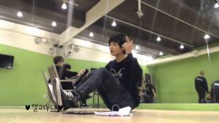 131008 CUTE JUNGHAN 귀여워정한이