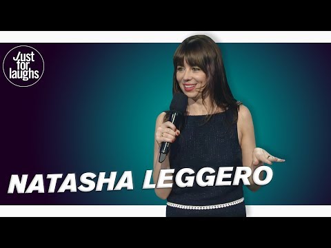 Video: Natasha Leggero neto vērtība: Wiki, precējies, ģimene, kāzas, alga, brāļi un māsas
