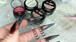 картинка: Красотки! Обновление Арсенала: Новые Гели для Маникюра