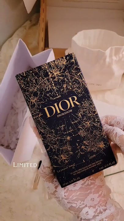 Dior unboxing  Gift card design, Packaging template design, Business card  inspiration