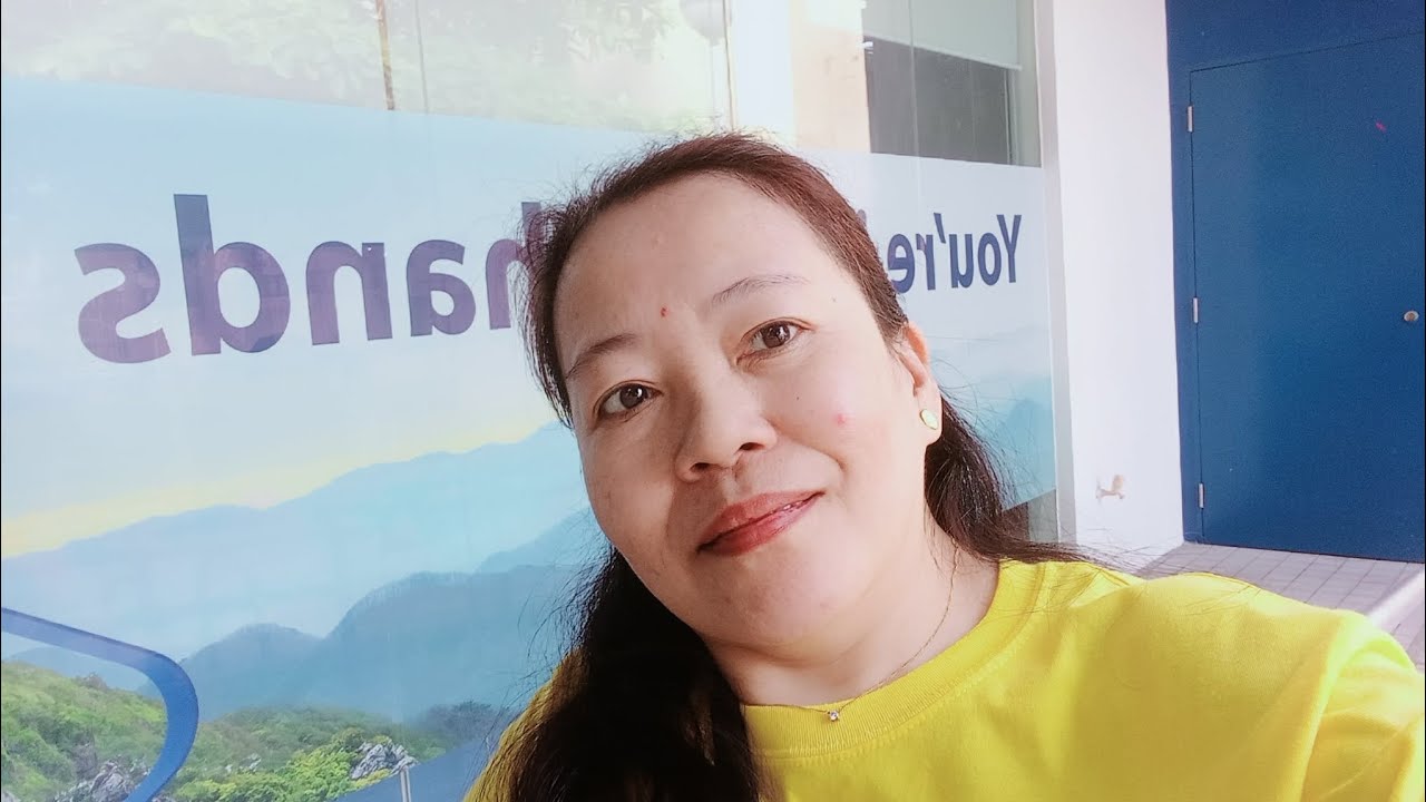 Naida Castro2576 is live! Hello España🥰