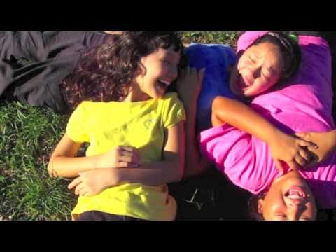 you-make-me-smile-=)-best-bff-song-ever!-by-a-10-yr-old-girl-&-her-mom