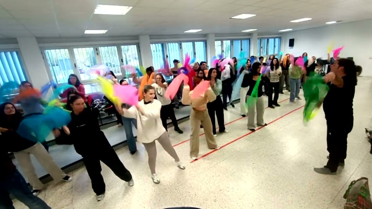 Coppélia (Danza Infantil con pañuelos) - PEDAGOVILA