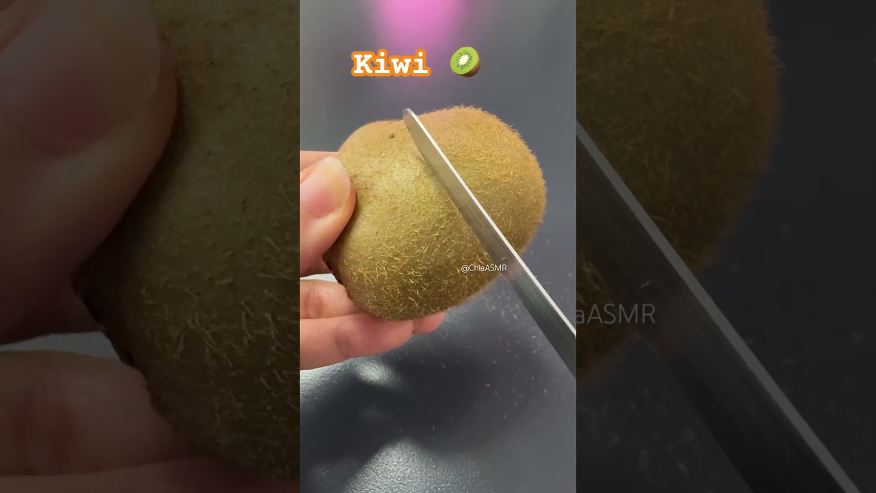 Kiwi Fruit Cutting 