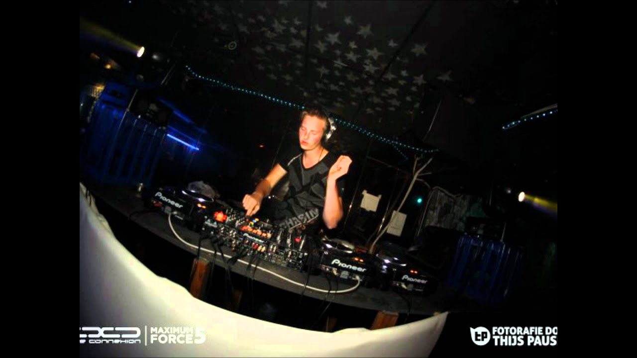Brennan Heart Lose My Mind Remix