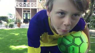 Bal in de boom schieten