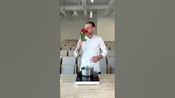 The Bubble Bath! 🛁 The perfect romantic dessert! Who would you share this bath with? #amauryguichon