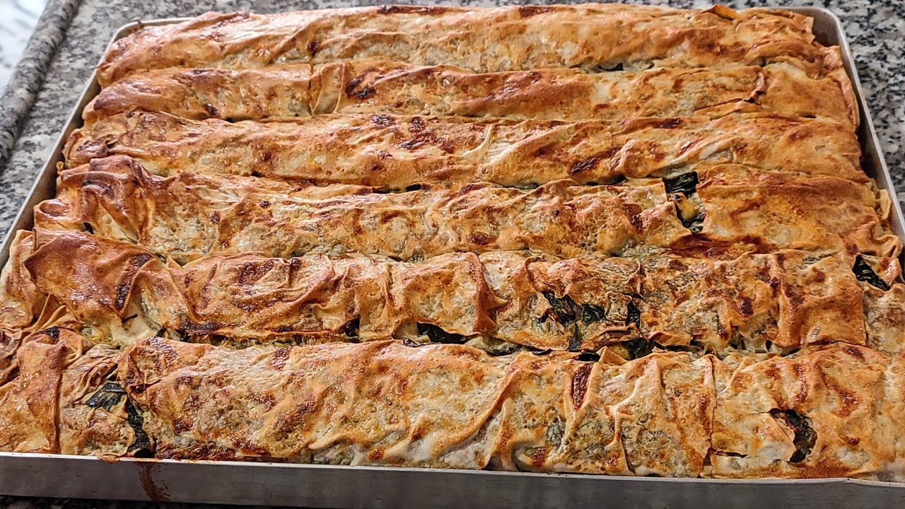 Kolay pratik Şekilde Ispanaklı Börek Tarifi / Ispanaklı Tarifler / Hamur İşleri Yemek Tarifleri