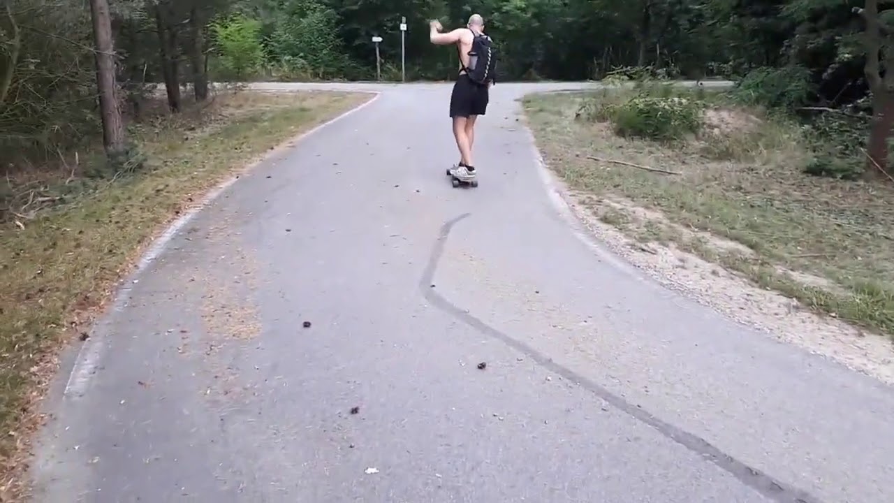 Саксония (Sachsen). Ухист (Uhyst). Прогулка по берегу озера Бэрвальдер Зеэ (Bärwalder See).