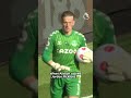 Alisson Copying Pickford 😅