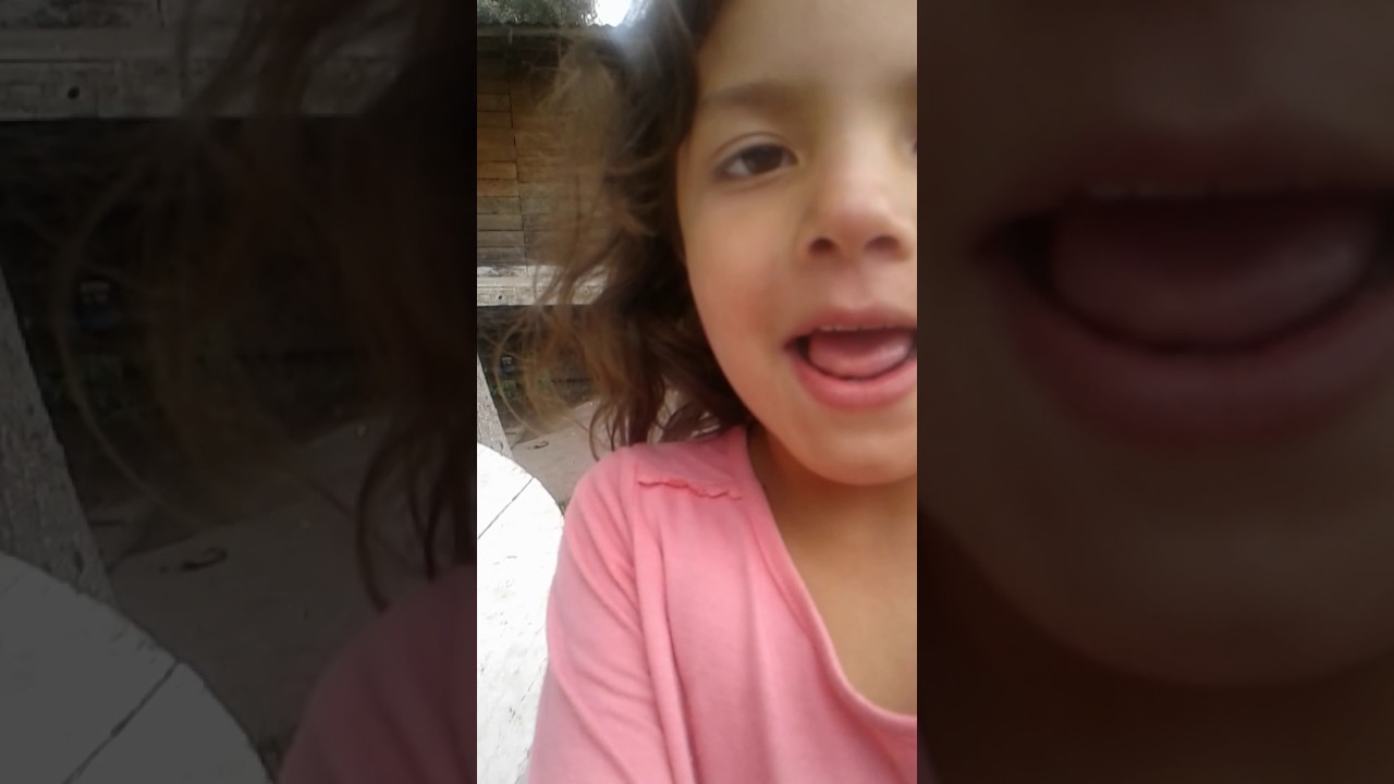 En la picina - YouTube