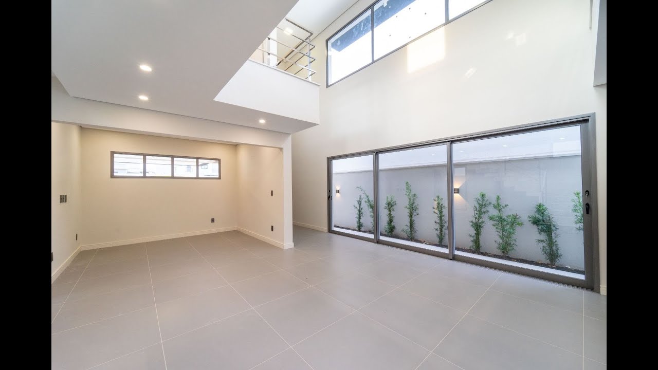 CASA À VENDA EM JUNDIAÍ CONDOMÍNIO BRISAS DA MATA- AC: 228m² - 3 SUITES) - R$ 2.250.000