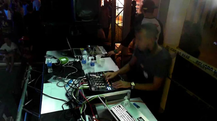 HECTOR GAMEZ- 4TO ANIVERSARIO BORBURATA FAMILY 2.013