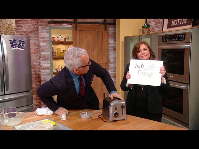 Geoffrey Zakarian - Today is the day! Join me on @qvc at noon to