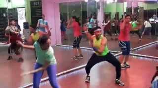 ZUMBA FITNESS La Suavecita CumbiaZIN Vol.40 Choreography VISHAL LOUIS