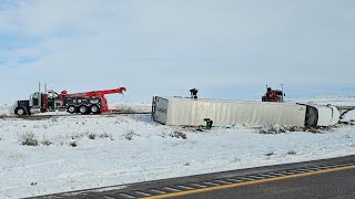Wyoming I-80 Crashes Over one hour traffic standstill 2024