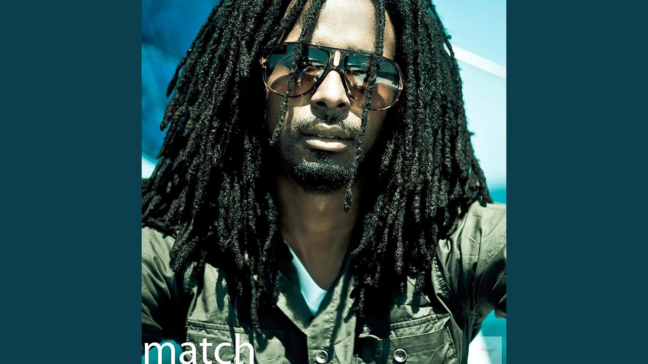 Bubble Bootie auf YouTube ansehen Bubble Bootie auf YouTube ansehen