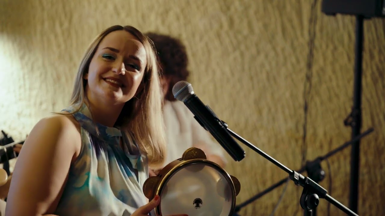 Meksedes / Hatırla Sevgili - Komşiler | live in Cappadocia