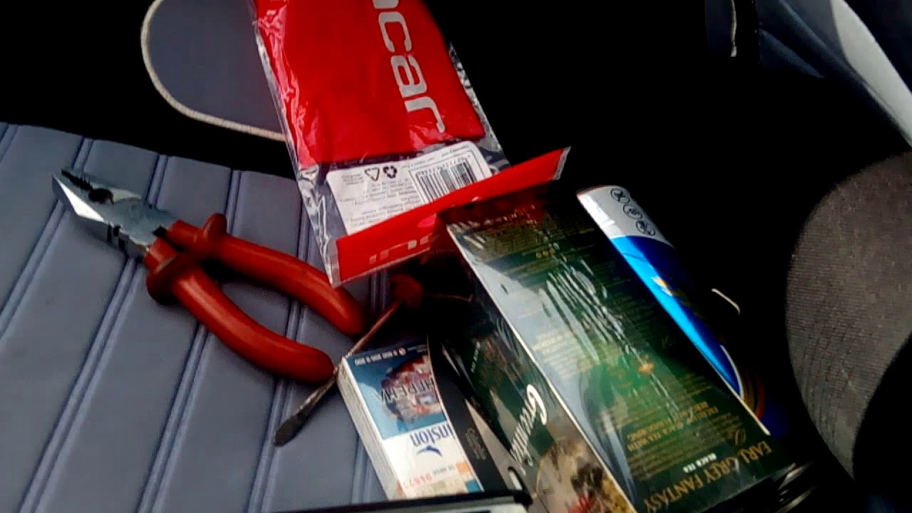 Мицубиси каризма замена штатной магнитолы очень подробно. - YouTube