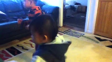 Alex and Lucas dance to song of Hakka Song Ghost Talking