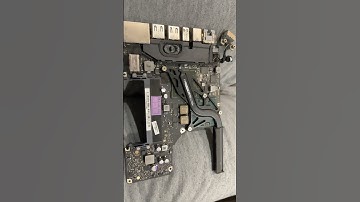 Doing a thermal paste repair on a 15-year-old apple MacBook Pro￼