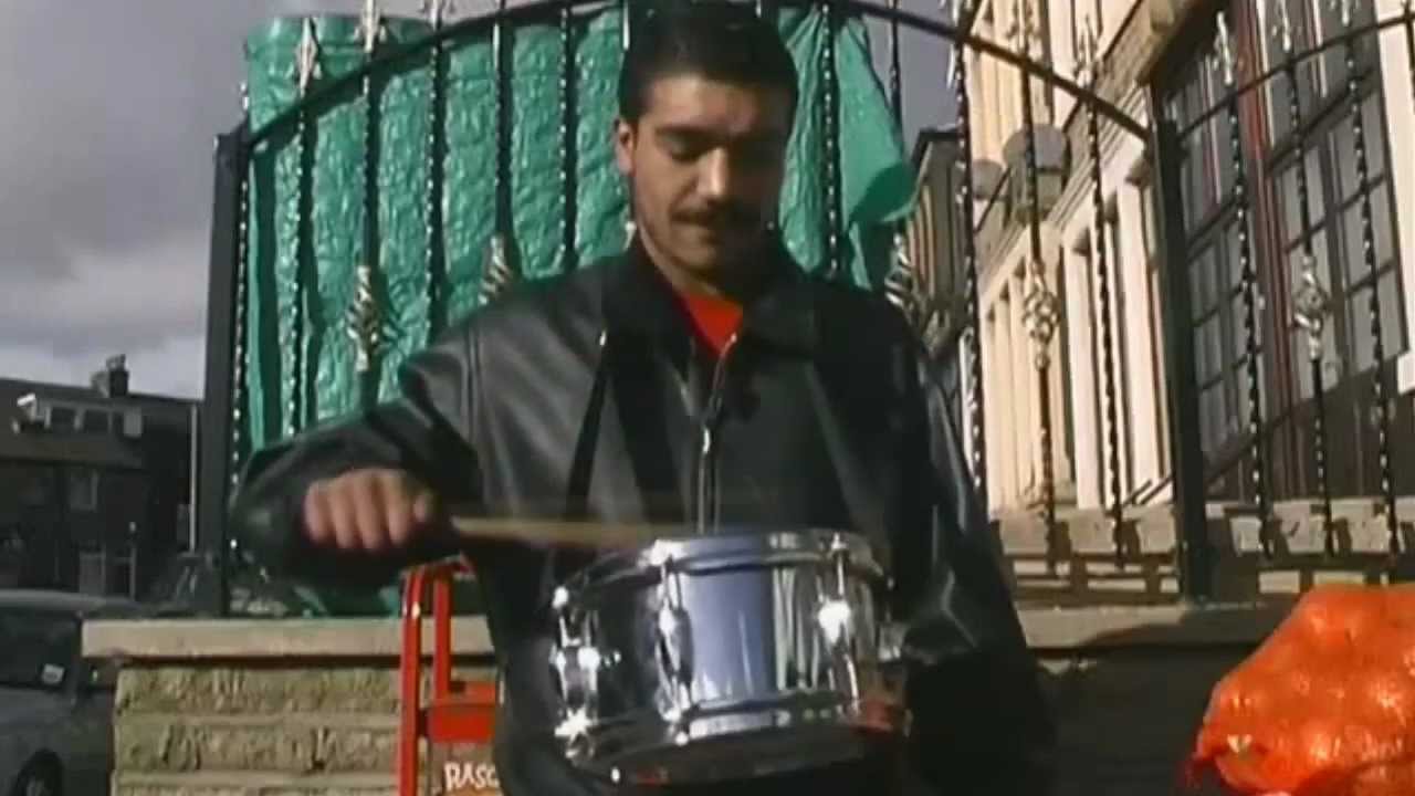 Watch Zareh Kan - Black Shit (Original Mix) CUT on YouTube Watch Zareh Kan - Black Shit (Original Mix) CUT on YouTube