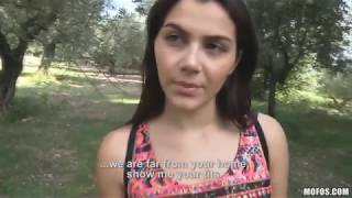 Valentina Nappi Le Esce