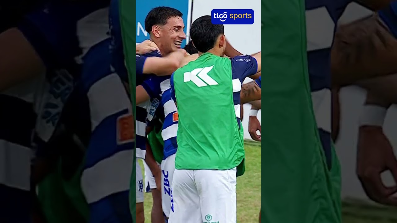 ⚽¡QUÉ GOLAZO! Marcelo Acosta volvió a poner en ventaja al Gallo Norteño con este tiro libre.