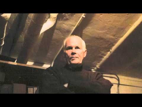 Putar Water Fight - Galt MacDermot