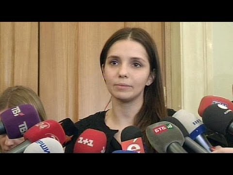 Video: Yulia Timoşenko. Neden hapse atıldılar ve 
