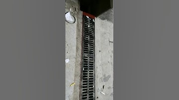 Lắp rãnh nước cho tầng hầm