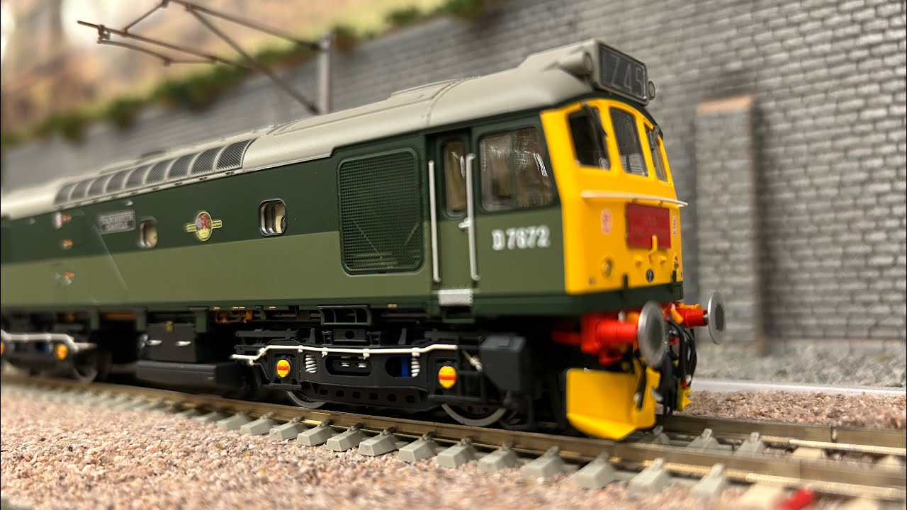 Sutton’s Locomotive Workshop Class 25 