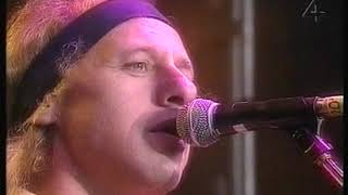 Video voorbeeld van "Dire Straits - Walk of life - Live [Mark Knopfler] Basel 1992"