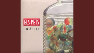 Video thumbnail of "Els Pets - Tres"