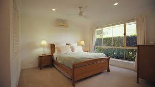 3 Ellis Dr, Mudgeeraba QLD 4213, Australia