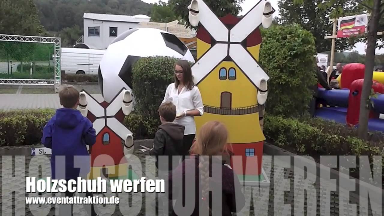 EventAttraktion - Holzschuh werfen