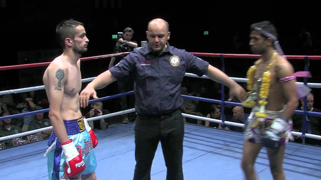 Adrian Maguire vs Affan Khan
